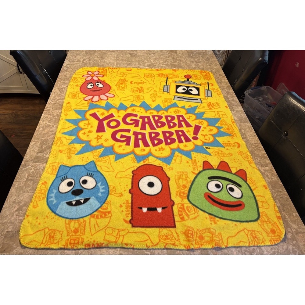 Nickelodeon Yo Gabba Gabba 3' X 4' Fleece Blanket Brobee